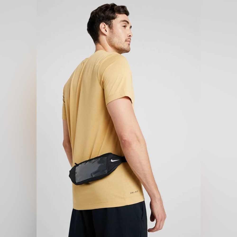 Nike Touch Screen Running Waist Pack / Belt Bag | Unisex